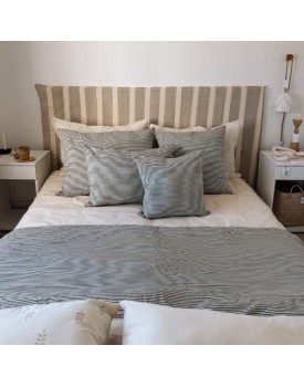 Pie de cama doble